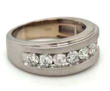 Gent's 10kt White gold 1.35ctw channel set diamond band