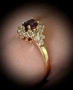 Classic 14K Yellow Gold Ring with a Ruby and Diamonds
