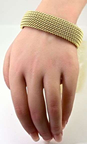 Utterly Impressive 14K Yellow Gold Mesh Bracelet