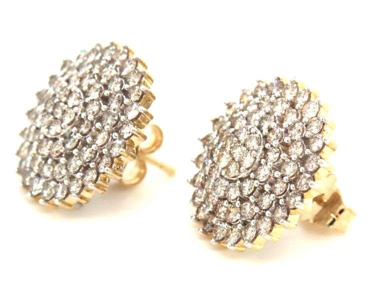 10kt Yellow gold Top light brown cluster diamond earrings