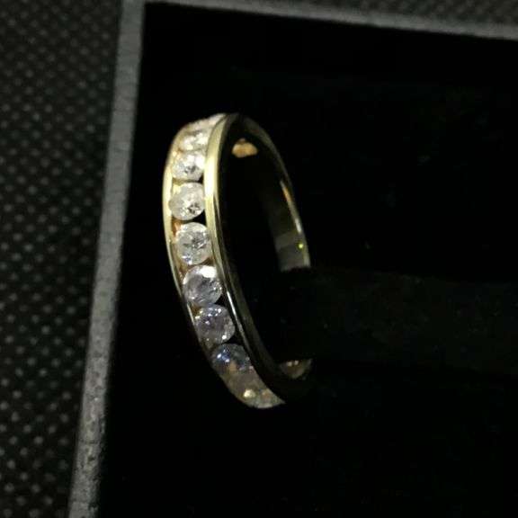 14K Yellow Gold Round Brilliant Cut Diamond Wedding Band
