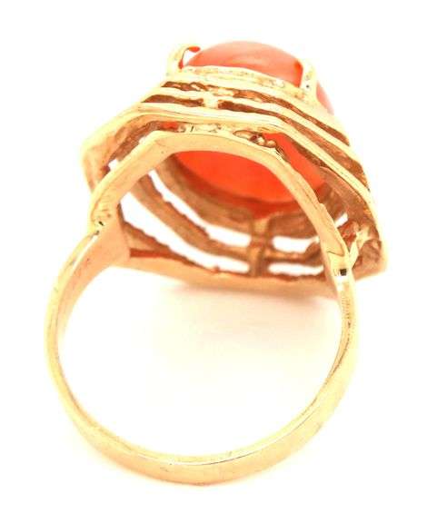 Feminine 14K YG Coral Ring