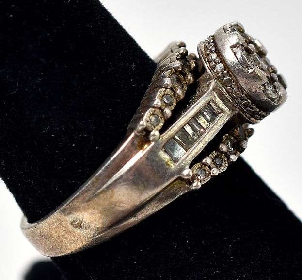 Diamond Ring in Sterling Silver