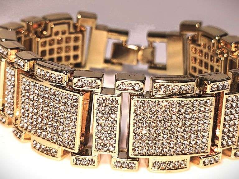 Huge 90 Gram 14 Kt Gold Plate Italian God Father Simualted Diamond Link Bracelet