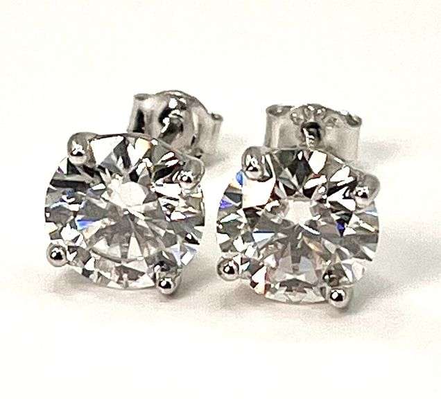 Sparkling 2 Ct White Lab Simulated Diamond Earrings