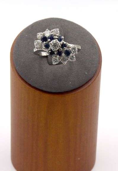 14kt White gold 1.15ctw diamond and blue sapphire cluster ring