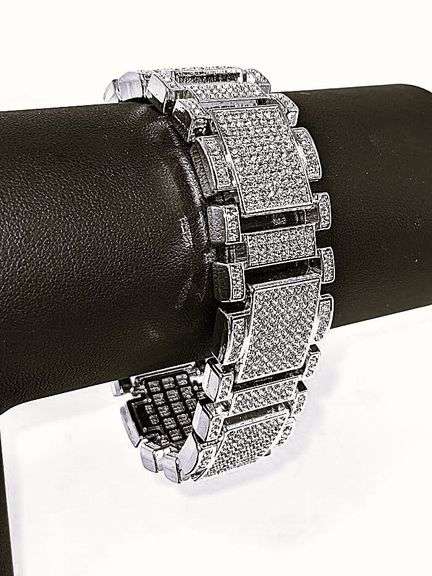 Huge 120 Gram Sparkling 18 Kt White Gold Plated Saratoga Link Bracelet