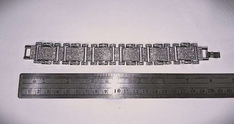 Huge 120 Gram Sparkling 18 Kt White Gold Plated Saratoga Link Bracelet