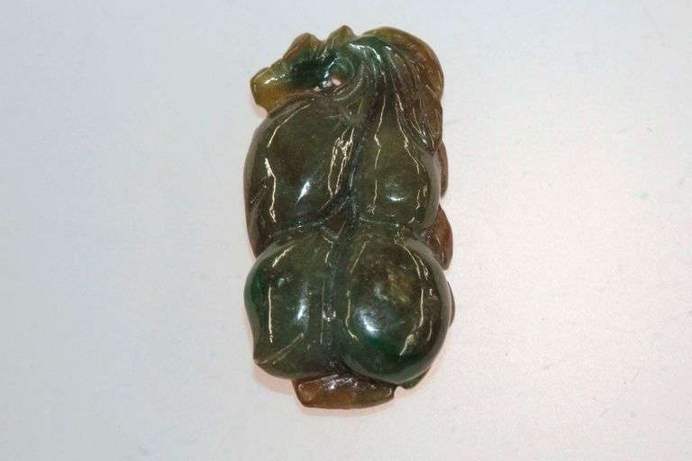 Natural Jadeite Gourds on Leaf Amulet