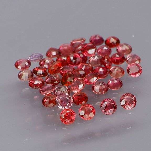 Untreated! 3.58ct dusty rose Sapphire set
