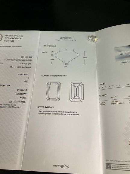I.G.I CERIFIED 9.48 CARAT DIAMOND