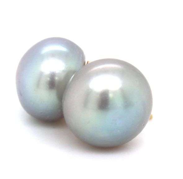 10mm Grey button pearl earrings
