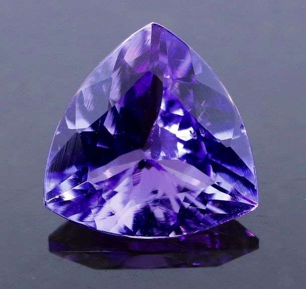 AA color! Incredible size! 2.08ct Tanzanite!!!