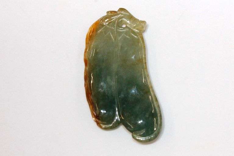 Natural Jadite Double Pea Pod Amulet