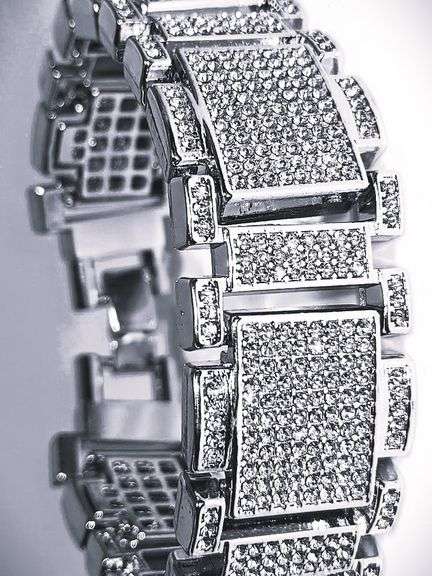 Huge 120 Gram 18 K White Gold Plated Saratoga Link Bracelet