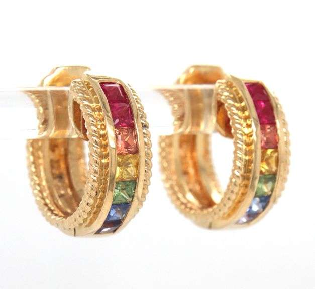 18kt Yellow gold multi color sapphire hoop earrings