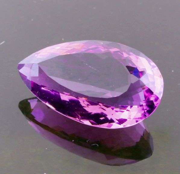 Absolutely stunning! 16.87ct violet pink Amethyst