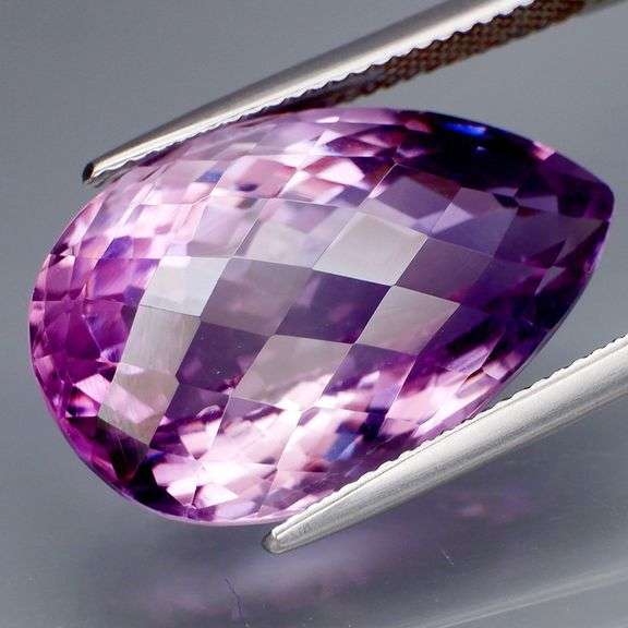 Substantial 22.18ct vivid purple checker top Amethyst