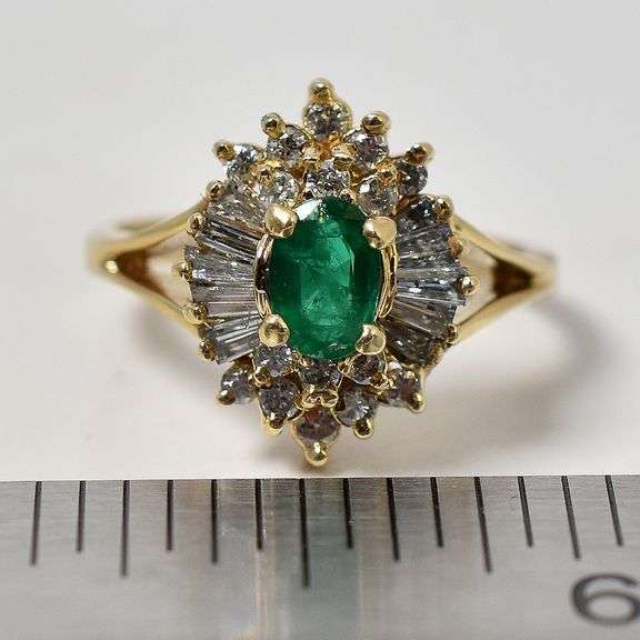 Beautiful 14K Yellow Gold Emerald Gemstone and Diamond Ring