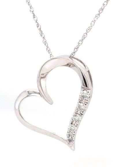 10kt White gold diamond heart shaped pendant on chain