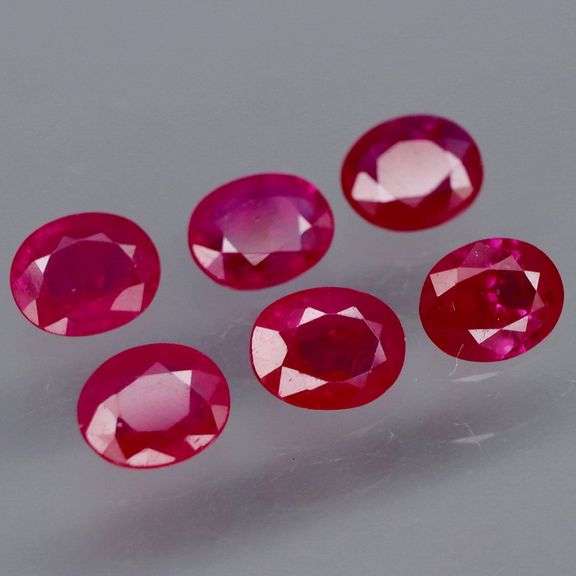 Top blood red! Translucent! 2.58ct Burmese Ruby set!!!