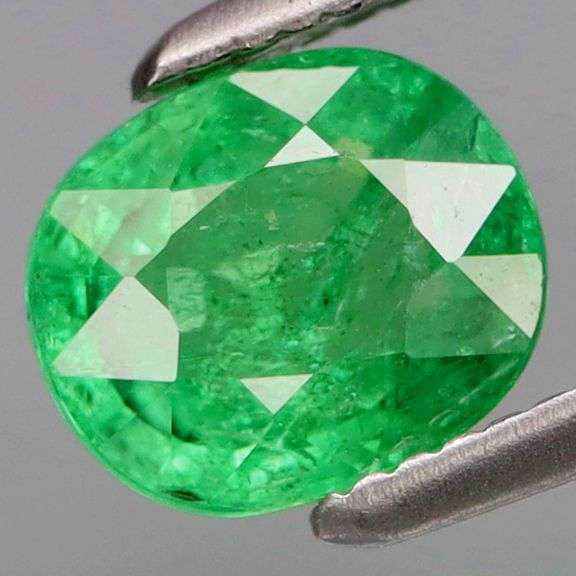 Top kelly green! Untreated! 1.07ct Tsavorite Garnet!