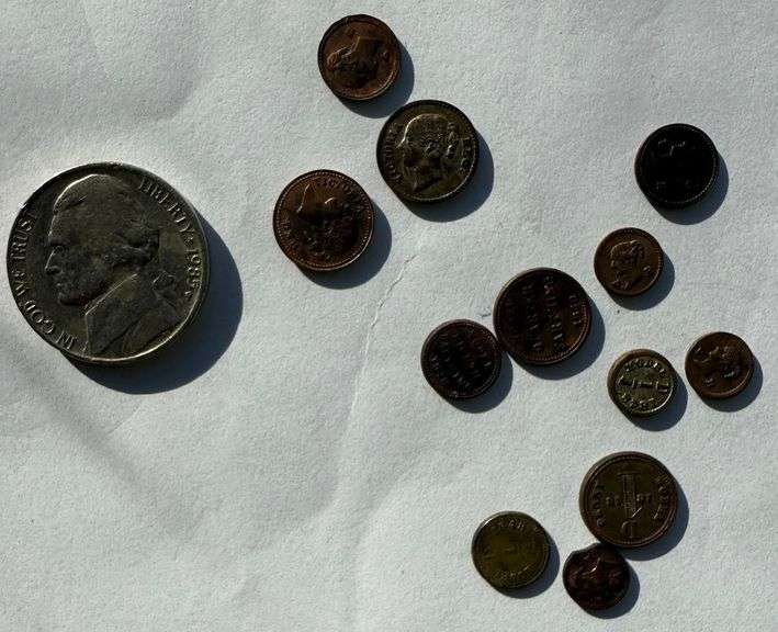 Twelve Great Britain Model or Toy Tokens