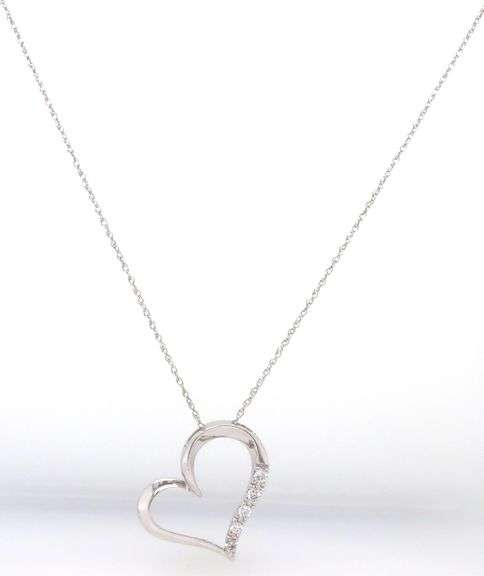 10kt White gold diamond heart shaped pendant on chain