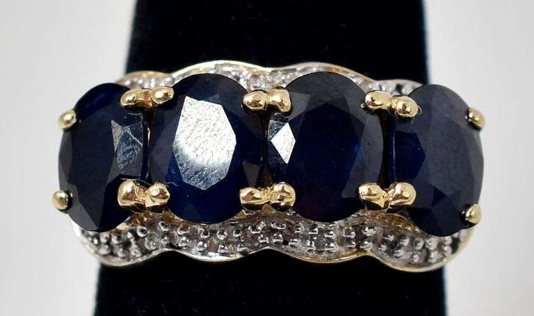 Elegant 14K Yellow Gold Blue Sapphire Gemstone and Diamond Ring