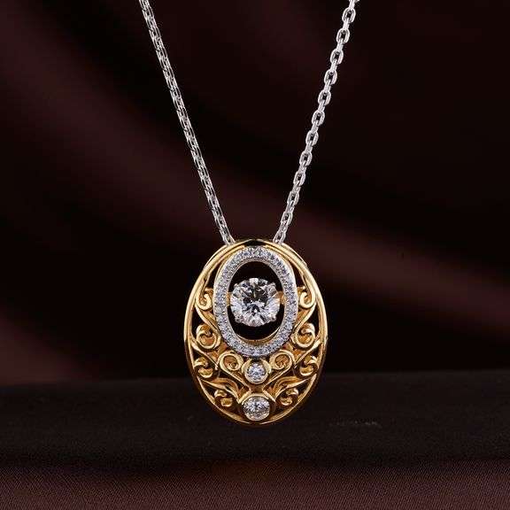 Beautiful Large solid sterling silver center stone dancing necklace