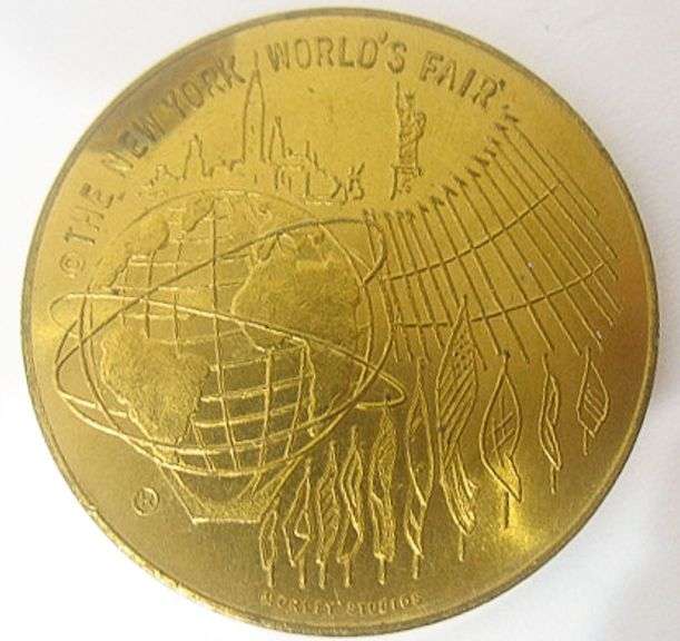1964-65 NEW YORK WORLD'S FAIR SOUVENIR MEDAL/TOKEN