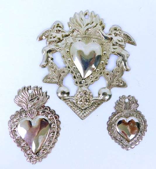 3 Ex Voto Sacred Hearts