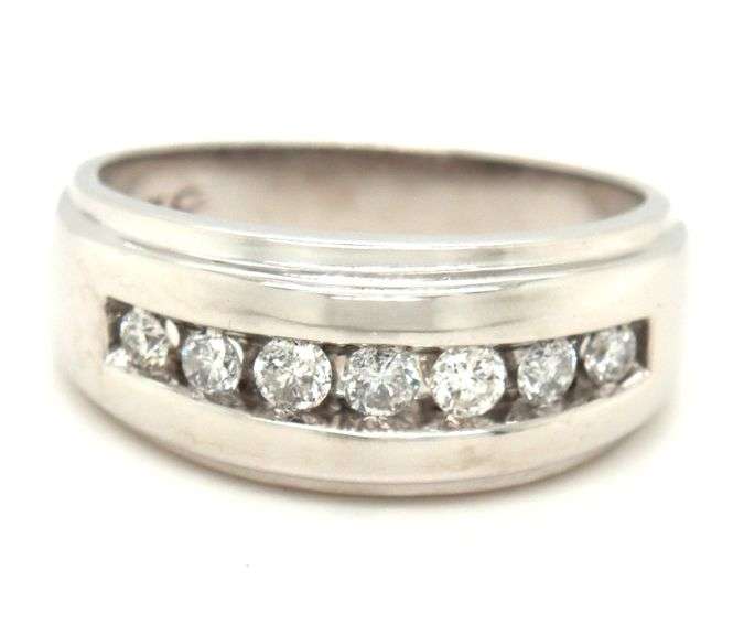 14kt White gold 0.40ctw channel set diamond band