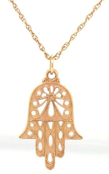 14kt Yellow gold Hamsa pendant on rope chain necklace
