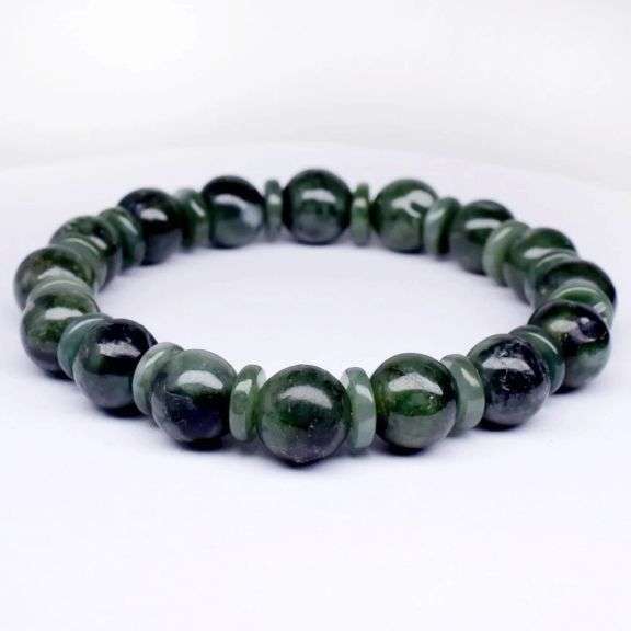 Wow! Look at this 169.12ct Burmese Jade bracelet!