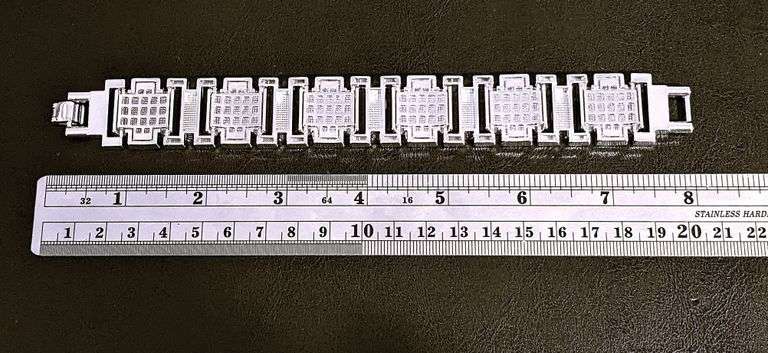 Huge 120 Gram Sparkling 18 Kt White Gold Plated Saratoga Link Bracelet