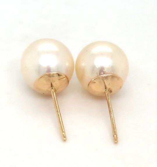 14kt Yellow gold 8mm Pearl stud earrings