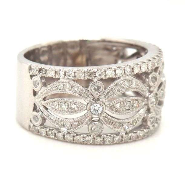 10kt White gold 0.50ctw wide diamond accent band