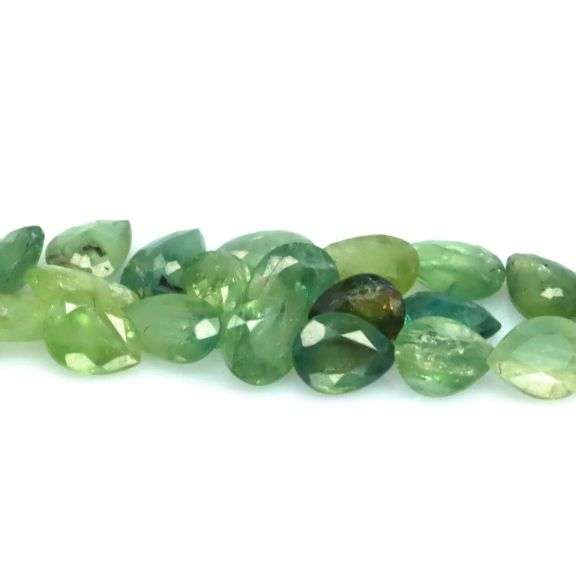 Multi-hue 6.02ct natural blue green Sapphire set