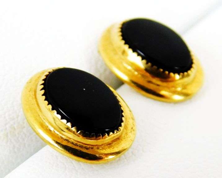 Vintage 14K Black Onyx Stud Earrings