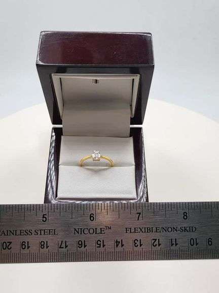 14K gold with 0.60 ctw D, VVS1 lab grown diamond ring