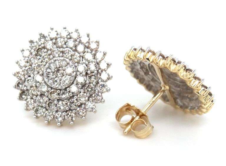 10kt Yellow gold Top light brown cluster diamond earrings