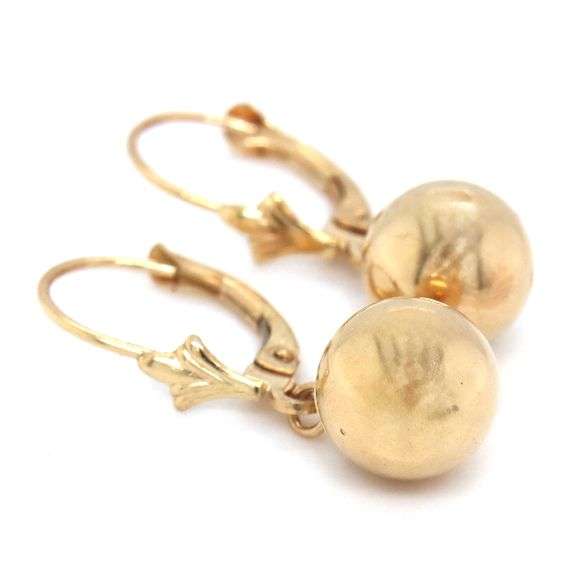 14kt Yellow gold ball lever back earrings
