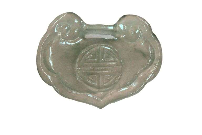 Translucent Jadeite Life Lock Pendant