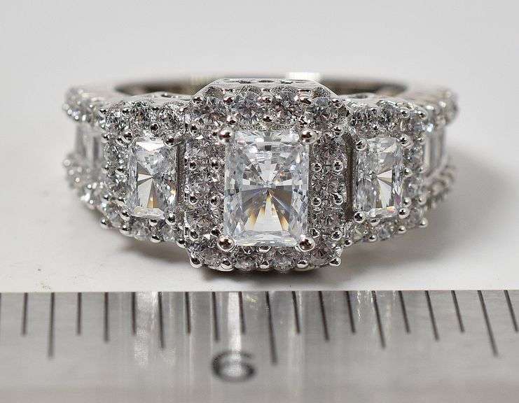 CZ Gemstone Cluster Ring in 925 Sterling Silver