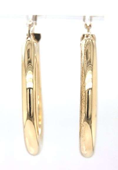 14kt Yellow gold hoop earrings