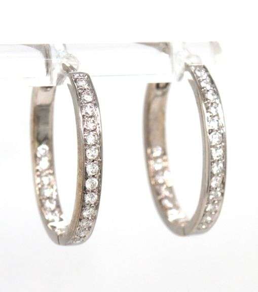 18kt White gold 0.55ctw diamond in out hoop earrings
