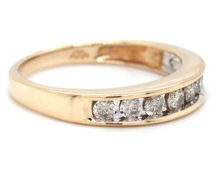 14kt Yellow gold 0.40ctw diamond band