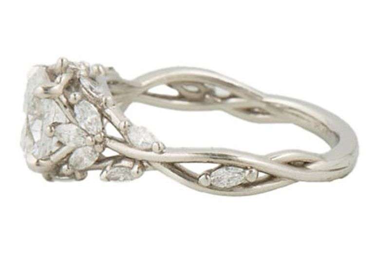 1.62ctw Oval and Marquise Diamond Leaf Design Engagement Ring in Platinum