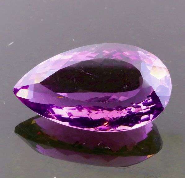 Absolutely stunning! 16.87ct violet pink Amethyst